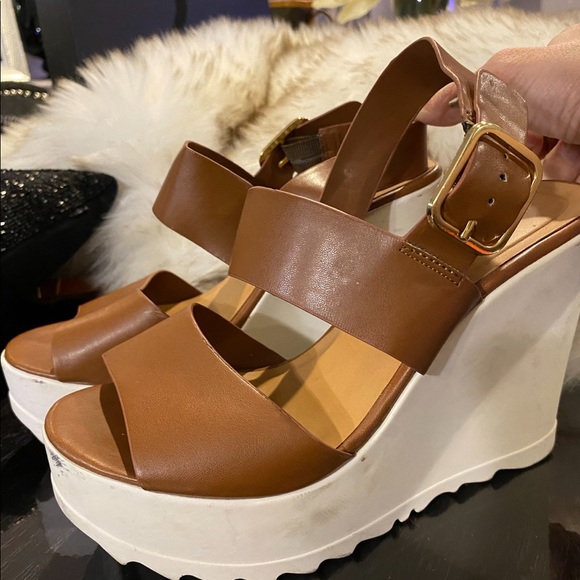 Beautiful “ Call it Spring “ Caramel Sandal - Picture 8 of 16